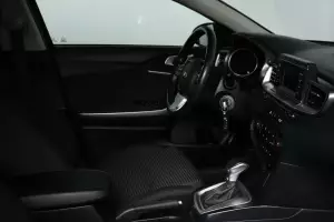 Kia  9