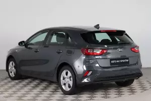 Kia  25