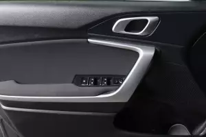 Kia  22