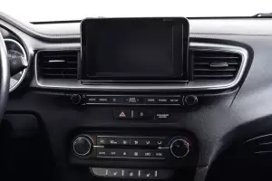 Kia  13
