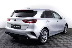 Kia  4