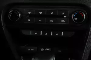 Kia  1