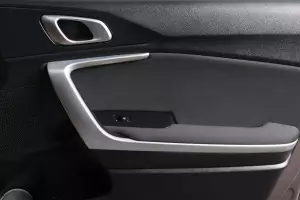 Kia  7