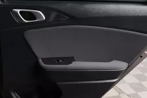 Kia  3