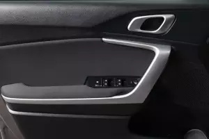 Kia  19