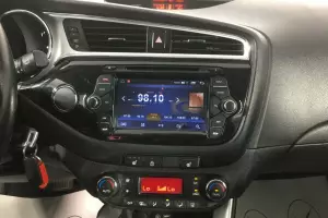Kia  12