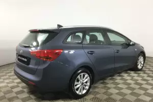 Kia  5
