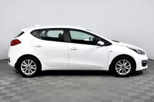 Kia  3