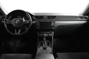 Skoda  6