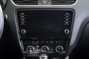 Skoda  8