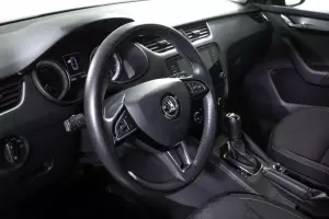 Skoda  9