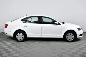 Skoda  3