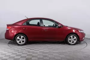 Kia  3