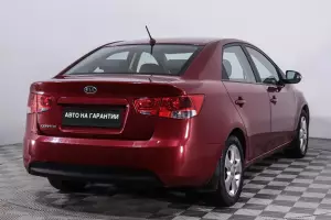 Kia  4