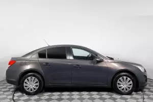 Chevrolet  3