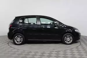 Volkswagen  3