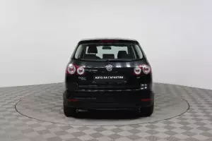 Volkswagen  5