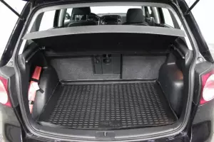 Volkswagen  6