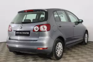 Volkswagen  4