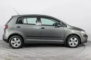 Volkswagen  3