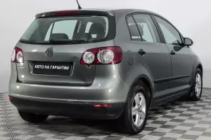 Volkswagen  4