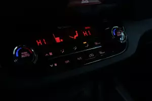 Kia  11