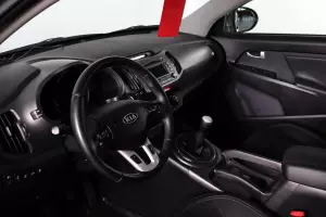 Kia  22