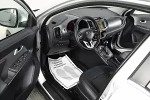Kia  6