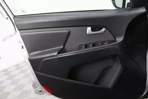 Kia  7
