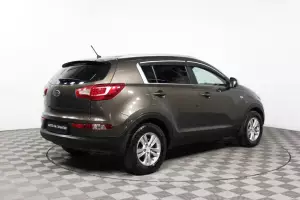 Kia  4