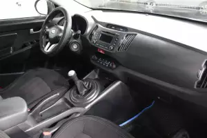 Kia  9