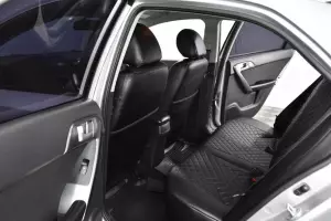 Kia  8