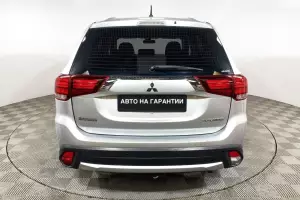 Mitsubishi  5