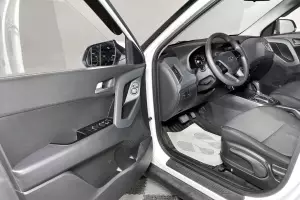 Hyundai  6