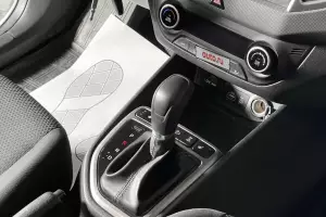 Hyundai  8