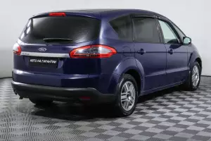 Ford  4