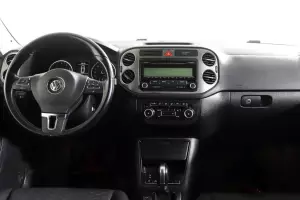 Volkswagen  6