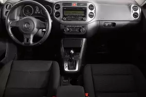 Volkswagen  10