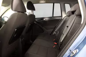 Volkswagen  16