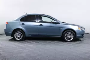 Mitsubishi  3