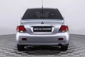 Mitsubishi  5