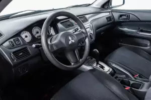 Mitsubishi  8