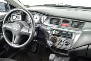 Mitsubishi  8