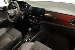 Volkswagen  9