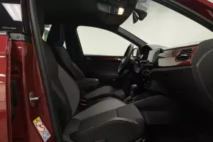 Volkswagen  8