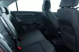 Skoda  9