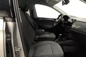 Volkswagen  12