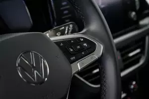 Volkswagen  10