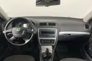 Skoda  8