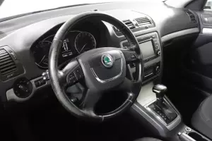 Skoda  9